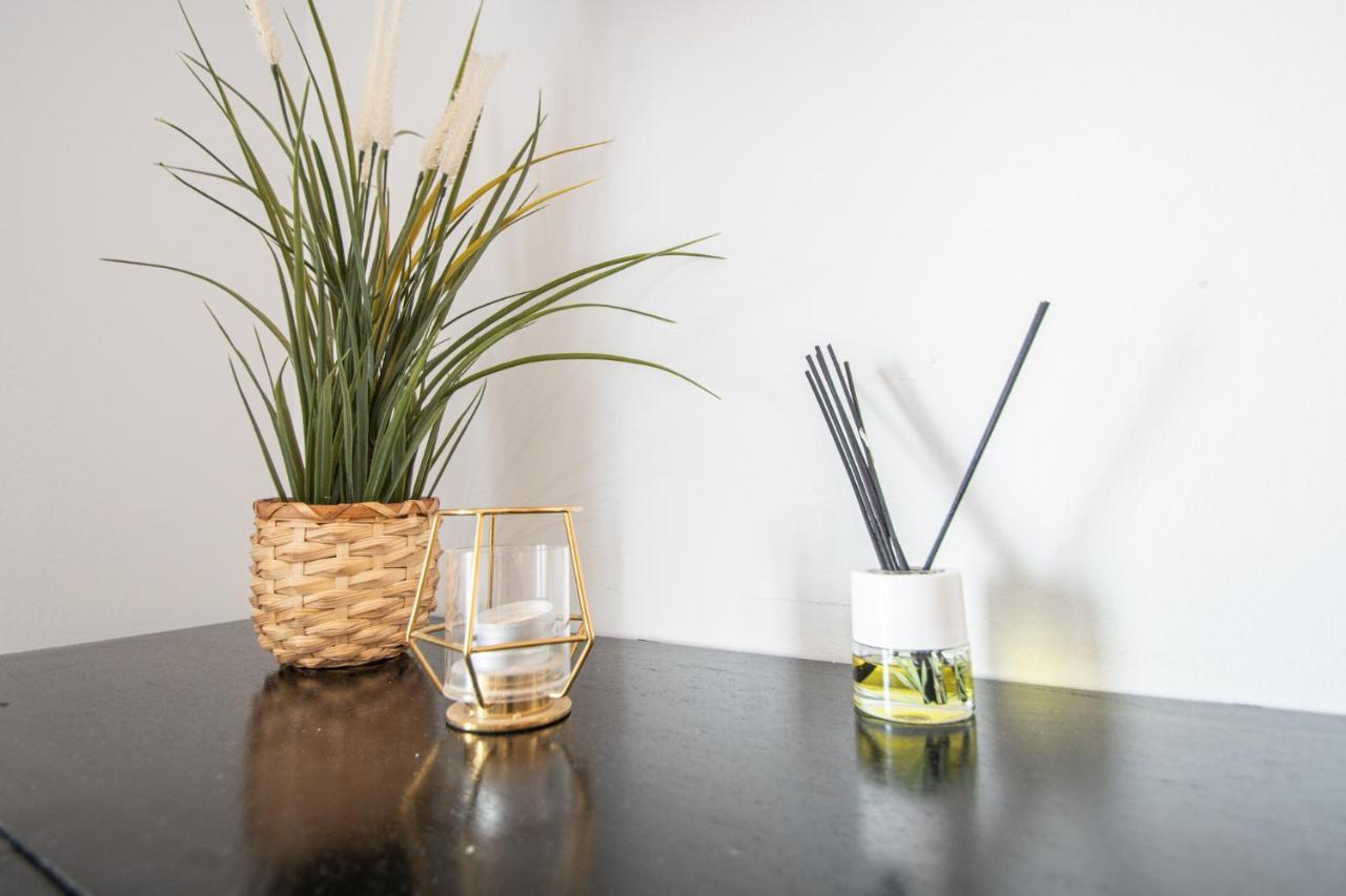 Apartament Studio Fenizia Kadyks Zewnętrze zdjęcie