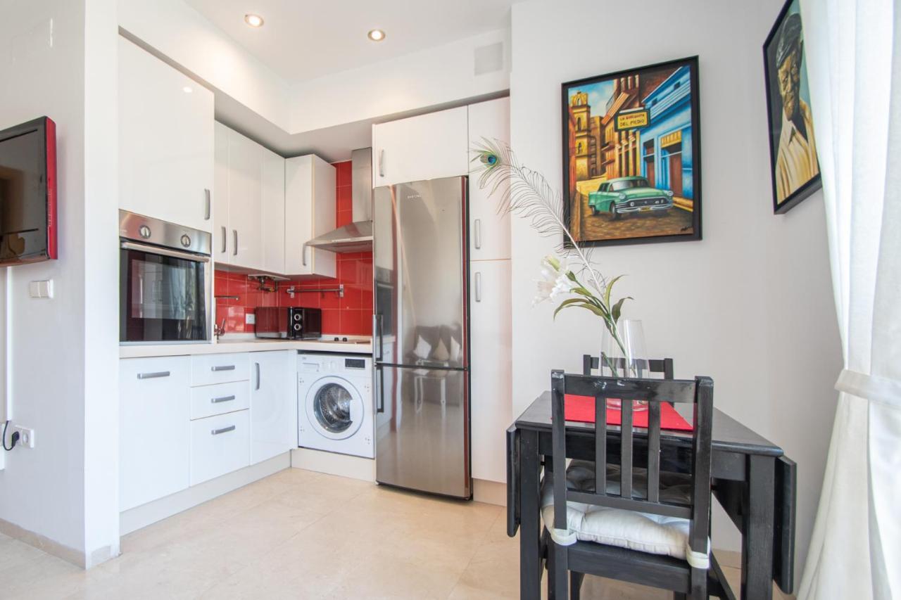 Apartament Studio Fenizia Kadyks Zewnętrze zdjęcie